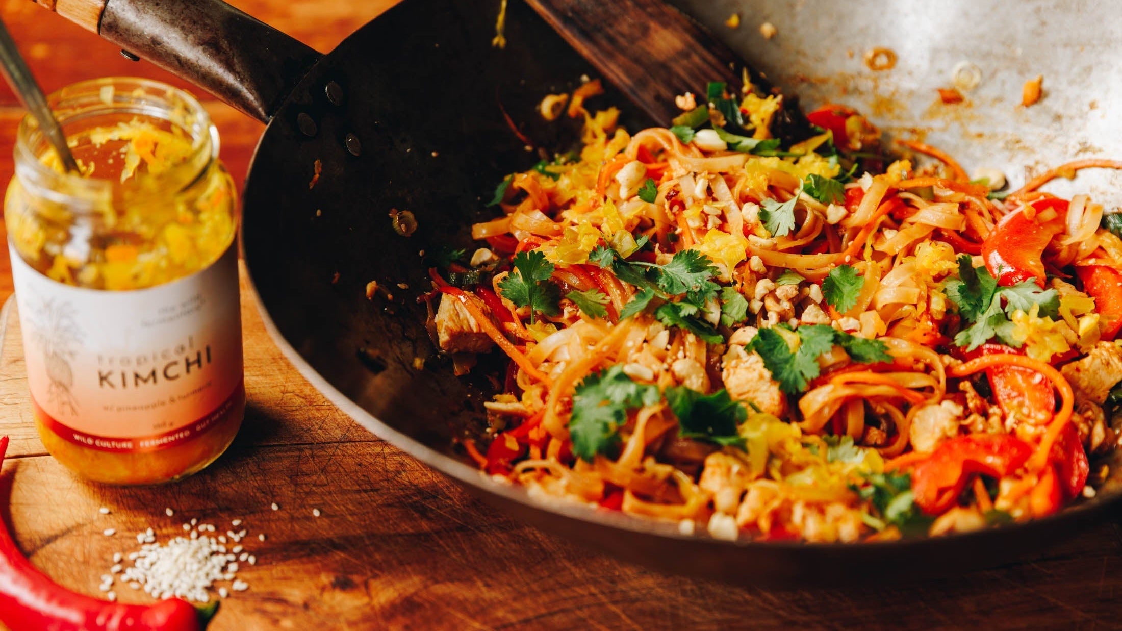 TROPICAL KIMCHI NOODLE STIR FRY