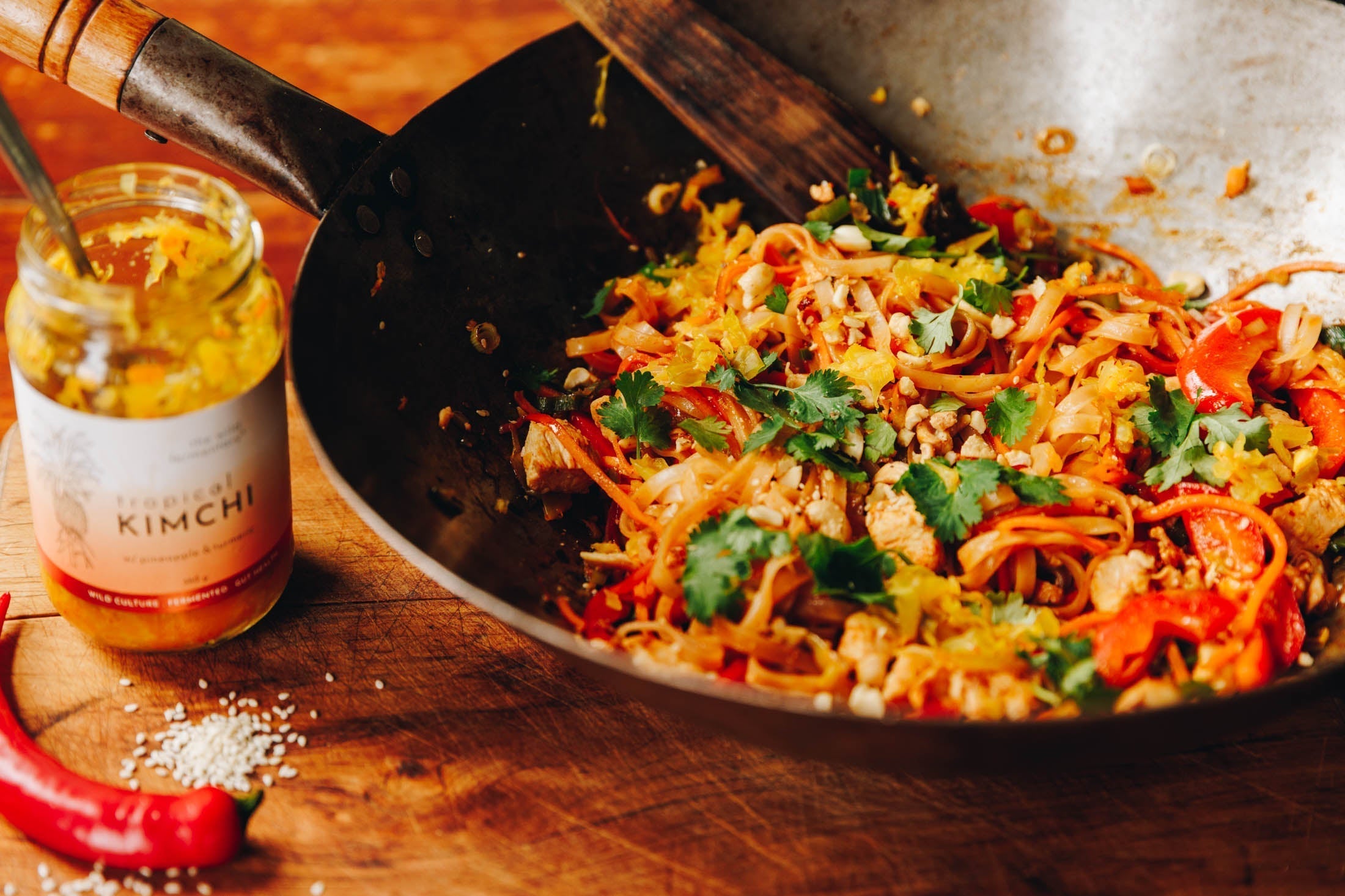TROPICAL KIMCHI NOODLE STIR FRY